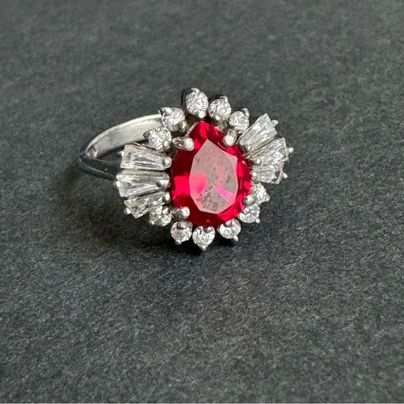 Vintage Faux Ruby Cocktail Ring Sterling Silver Cubic Zirconia Halo Cluster 8